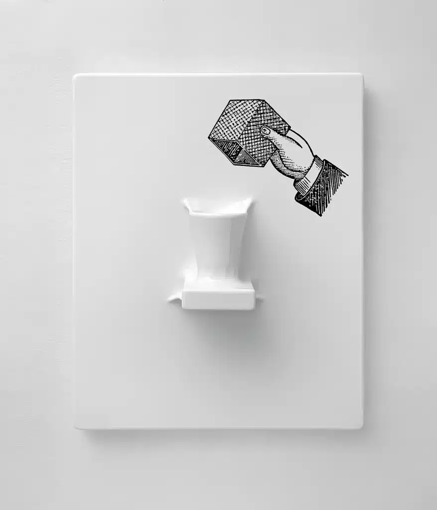 “SENZA TITOLO” 2022 – Termoformatura in polistirene, inchiostro / polystyrene thermoforming, ink – cm 40 x 50 x 12