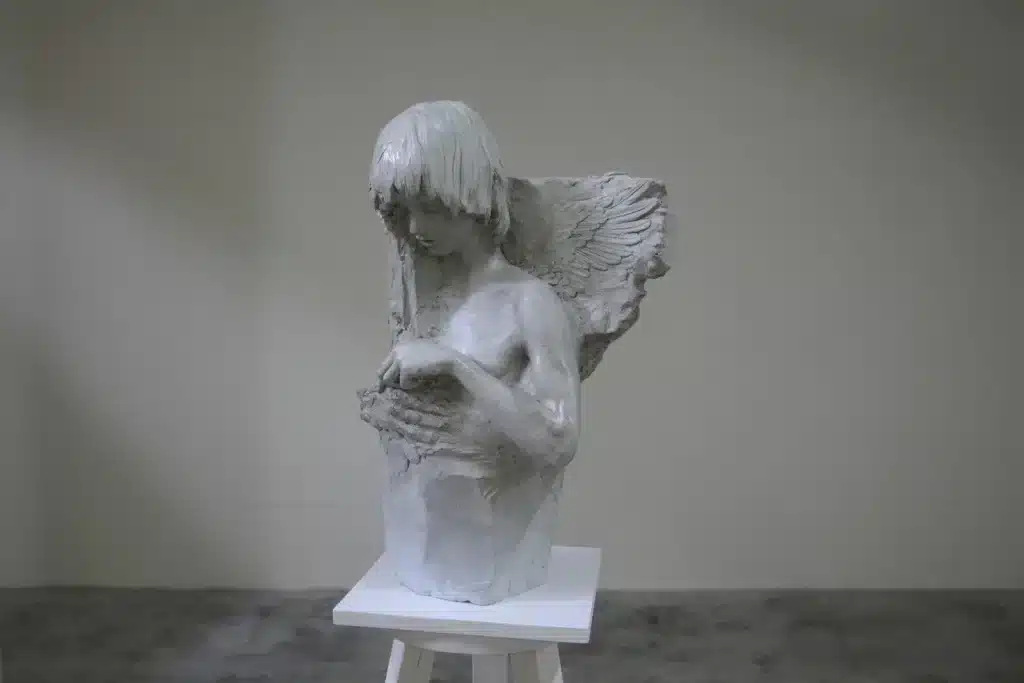 “Trinità” 2024 Jesmonite / Jesmonite Cm 60 x 40 x 25