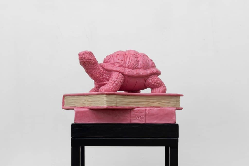“Il tempo vuole tempo” 2025, chewing-gum, fiberglass and wood - cm. 145 x 38 x 30